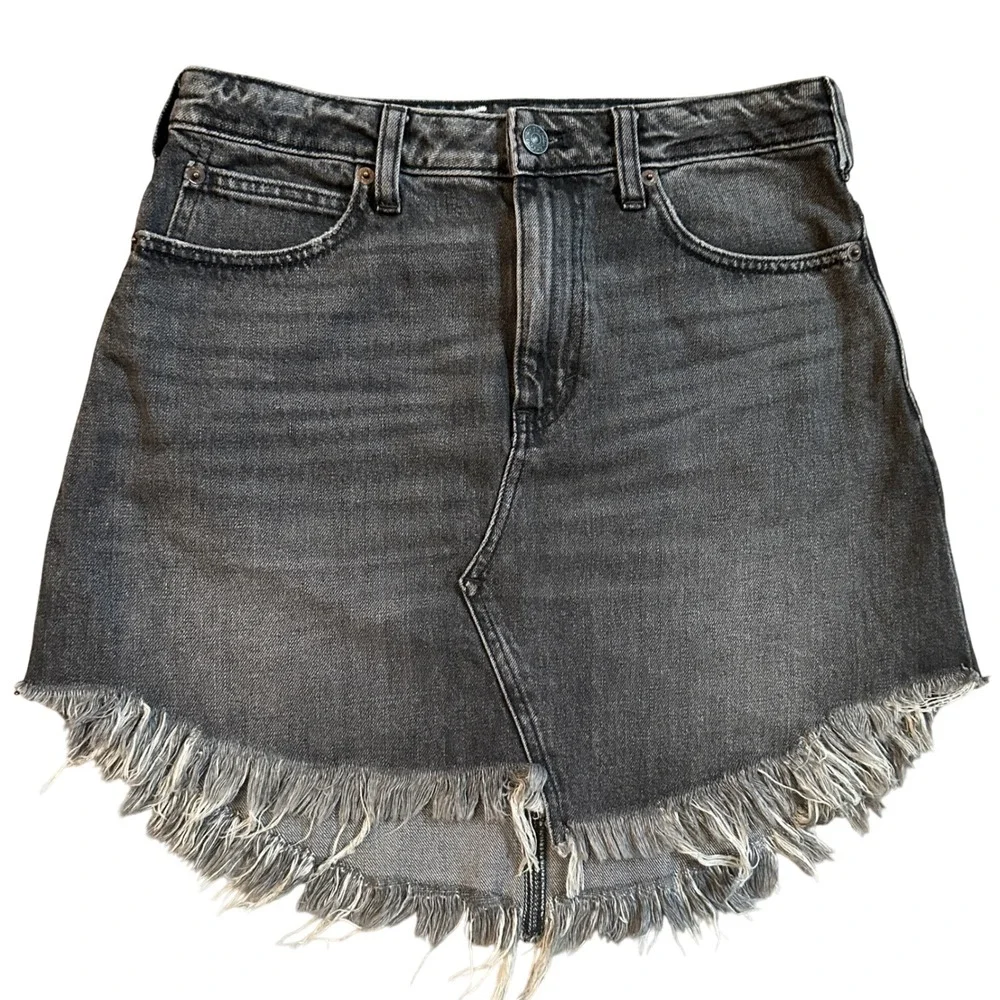We The Free People Baily Maverick Skirt Women 28 Black Denim Mini Raw Fringe Hem